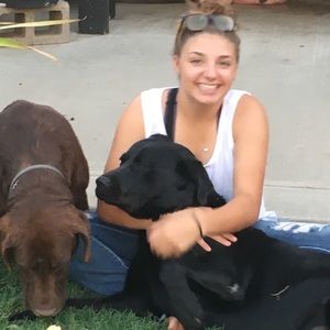 Meet your Posher, Madelynn